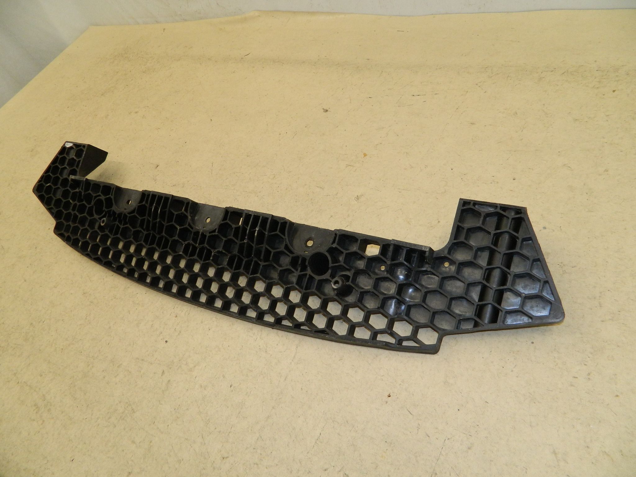 3c1b37fdb842563d15ae41b4f63107db-citroen_c5_front_control_arm.jpg