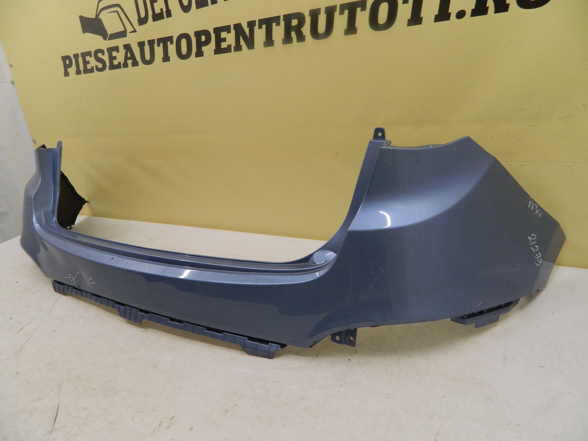 553031f97d83365e6b2dcea1e8221545-hyundai_ix35_coolant_expansion_tank_reservoir.jpg